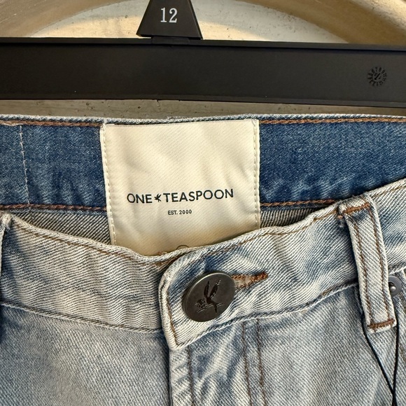NWT One Teaspoon Light Wash High Rise Jeans Size 30 - Picture 11 of 16